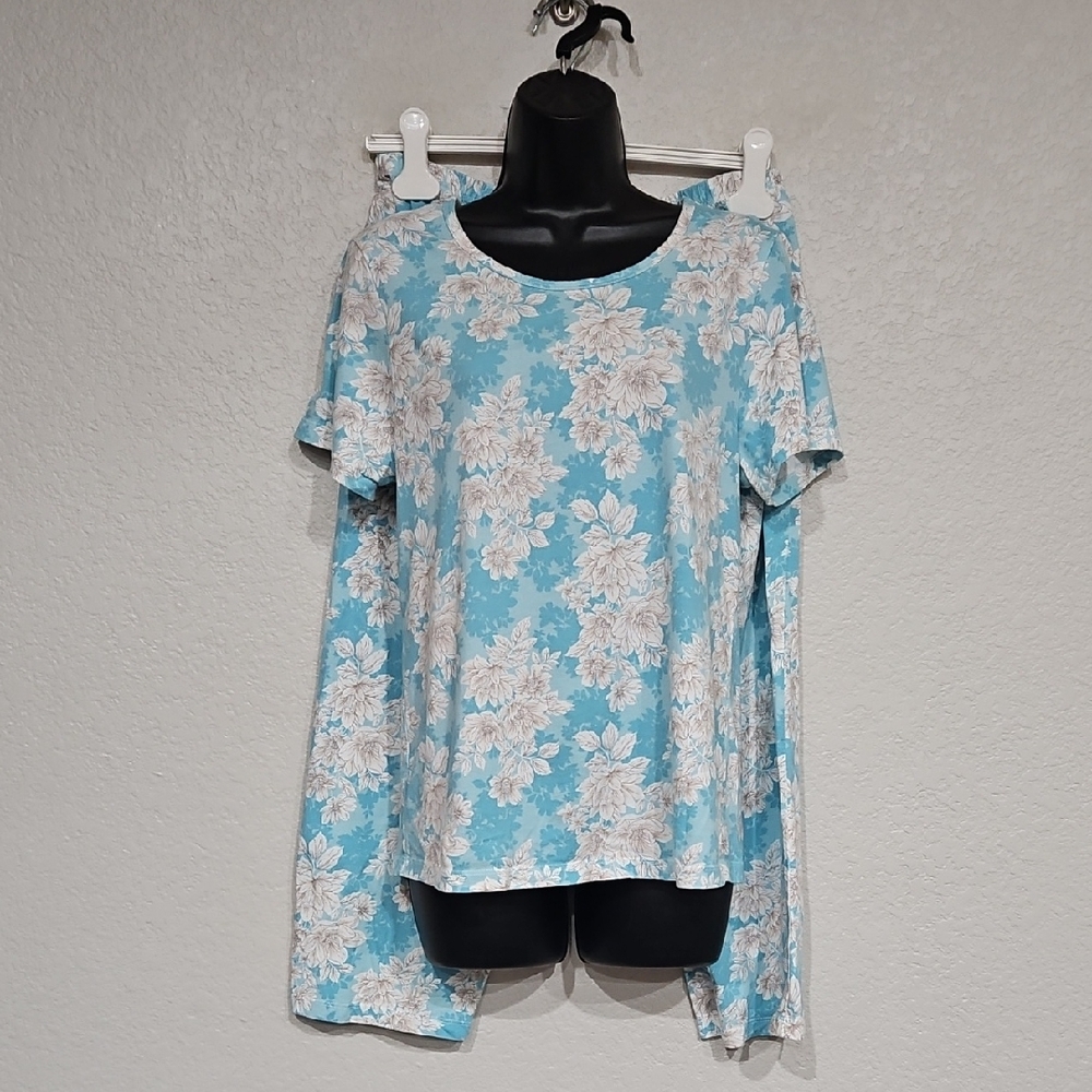 Cuddledown | Women's Elegant Floral Loungewear Capris Pajama Set Sz L